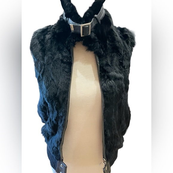 Vintage Eny Women's Black Rabbit Fur and Leather Vest Size Small - Picture 8 of 16
